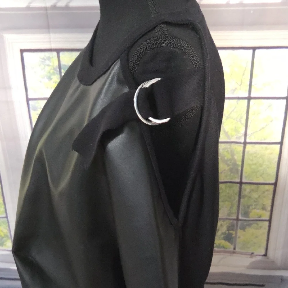 DKNY Black Faux Leather Short Sleeve Sweatshirt - Picture 4 of 8